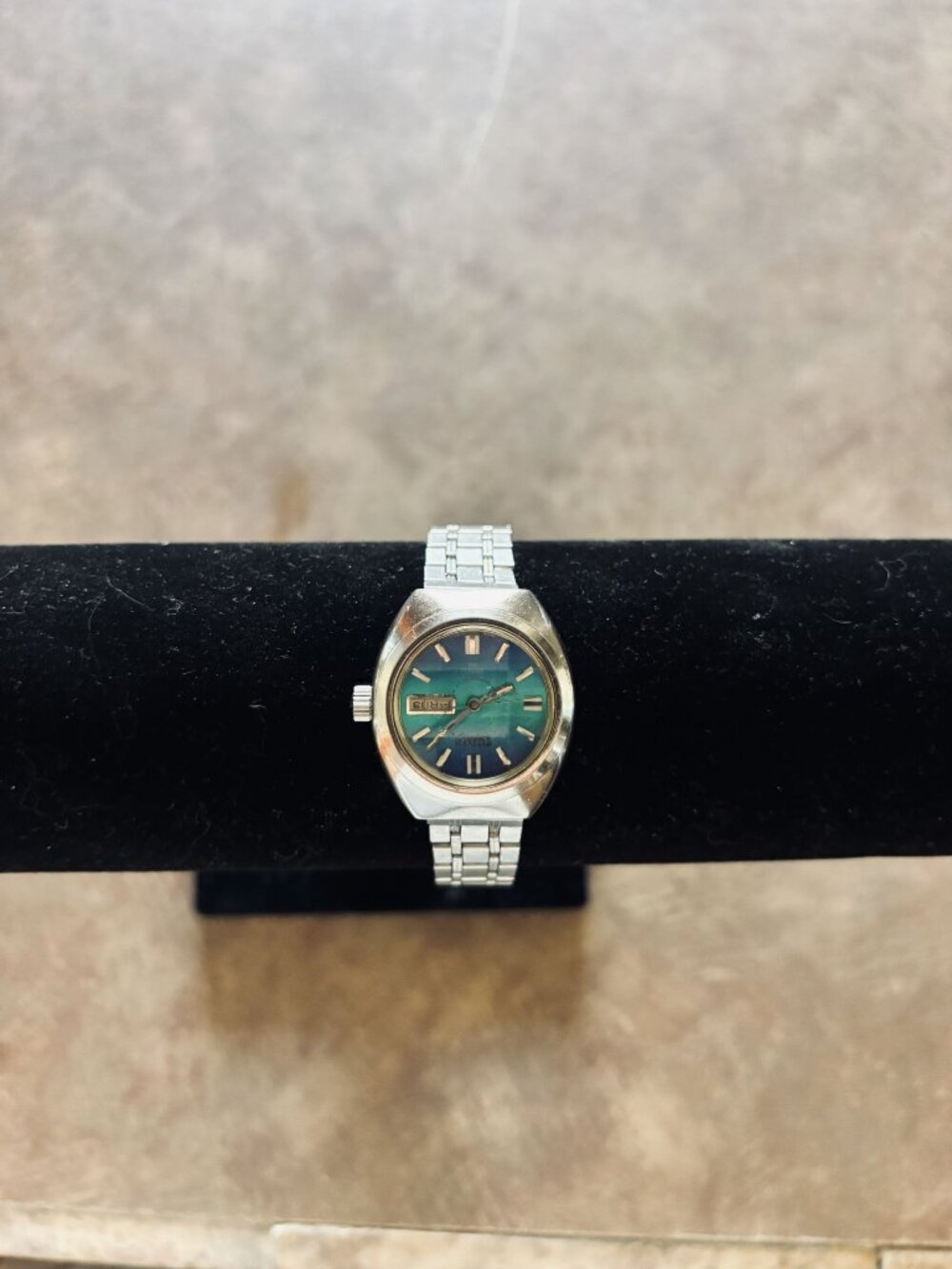 Vintage Citizen Automatic Stainless Steel Watch With Blue Dial & Date Window